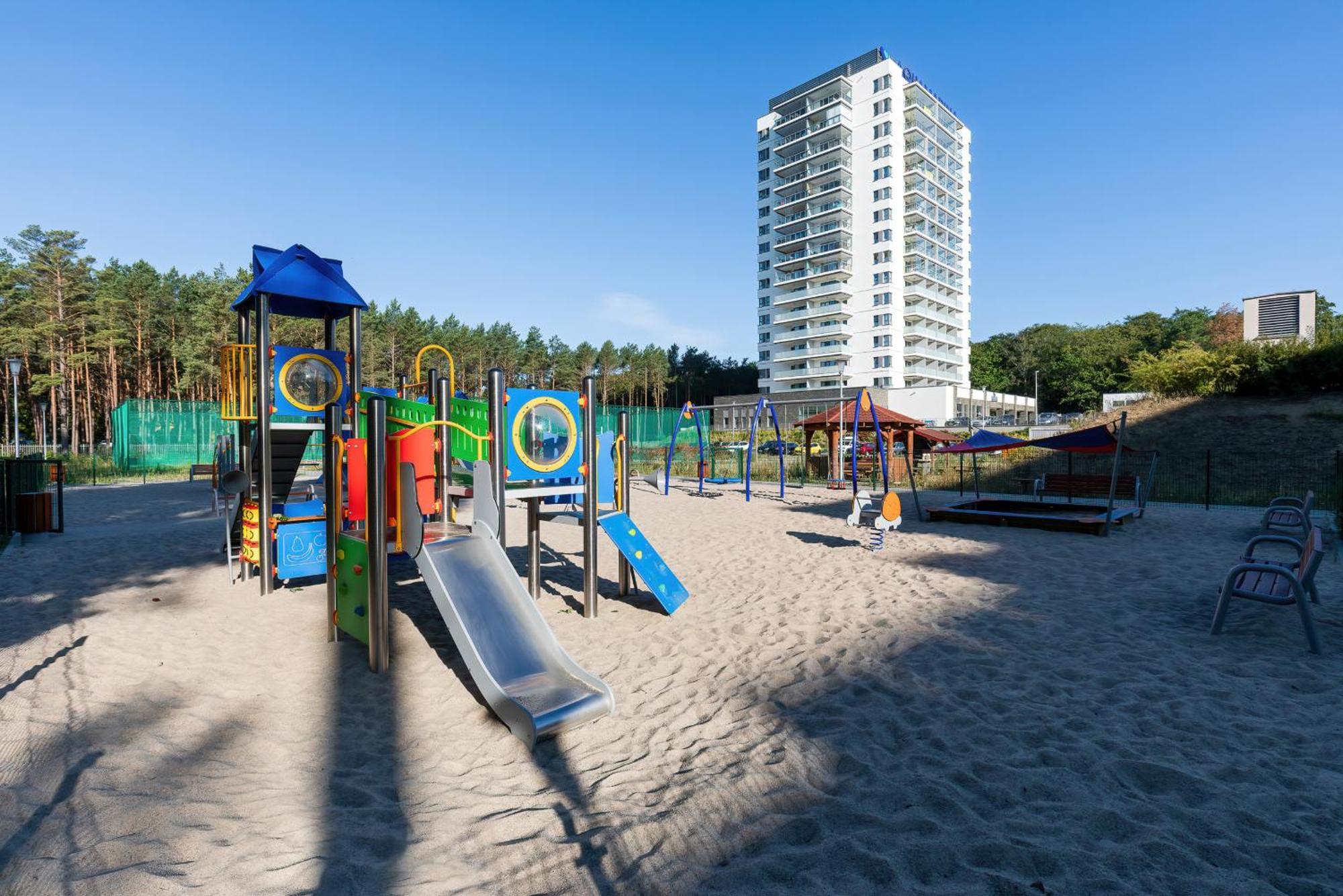 Aquamarina Onyx Miedzyzdroje Z Parkingiem By Rent Like Home Екстер'єр фото